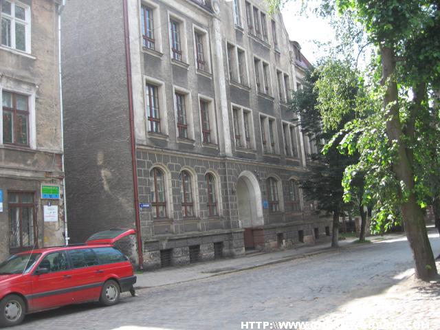 gallery_1412_112_243765.jpg